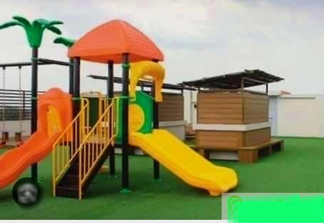 The Lancris Residences, 2 Bedrooms, 1 Bathroom, Living-Room, Kitchen & Pool Is Free Paranaque City 外观 照片