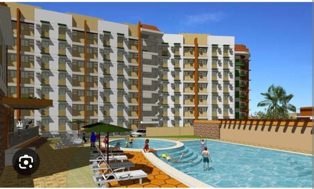The Lancris Residences, 2 Bedrooms, 1 Bathroom, Living-Room, Kitchen & Pool Is Free Paranaque City 外观 照片